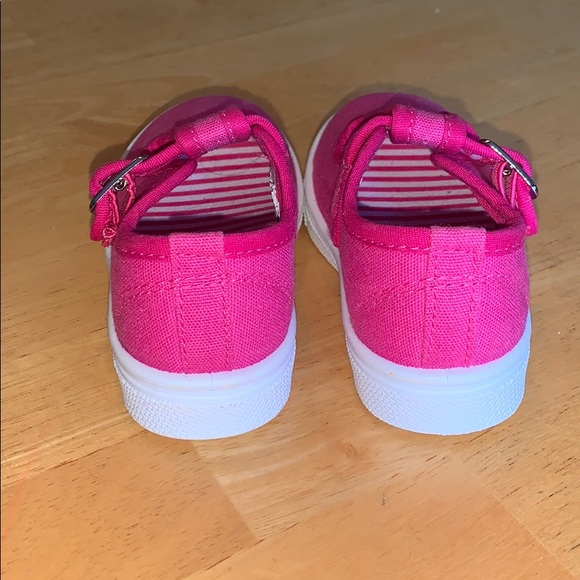 Toddler Girl Size 5 Shoes - Picture 4 of 4